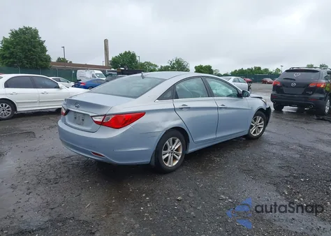 2013 Hyundai Sonata Gls z USA, uszkodzony, nr VIN 5NPEB4AC4DH706574